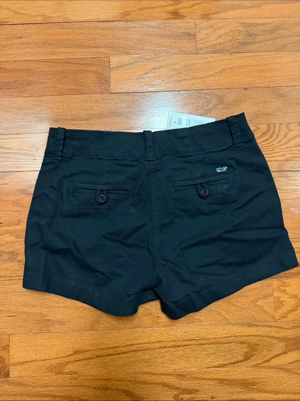 Vineyard Vines Black Women's Shorts